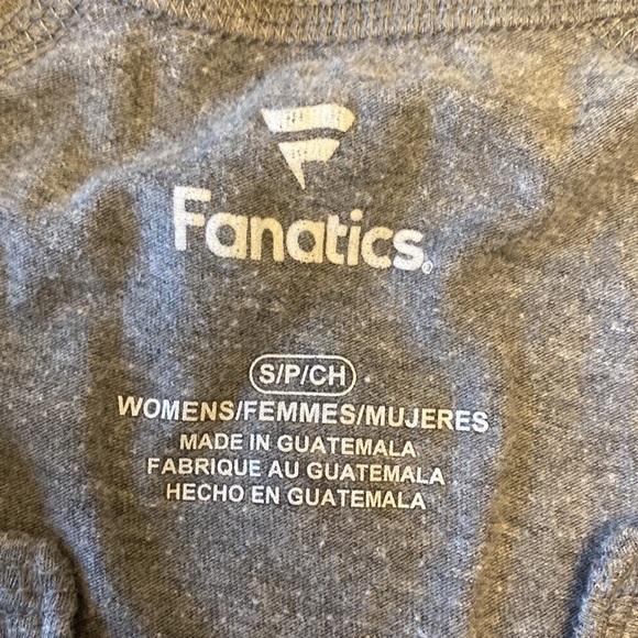 Fanatics‎ Tampa Bay Buccaneers slight v neck tee game day graphic size S - Picture 4 of 4